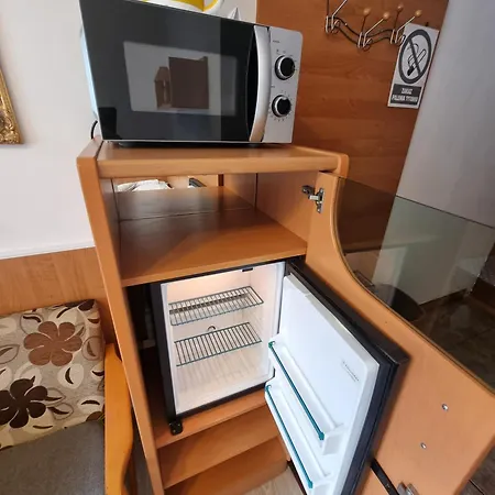 Kacperek W Centrum Willowa 4a