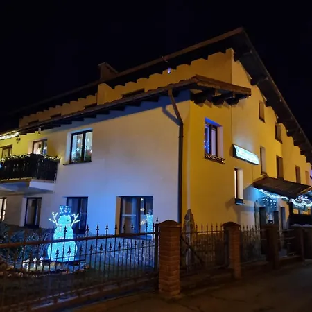 Kacperek W Centrum Willowa 4a Quarto em Acomodações Particulares Szczyrk