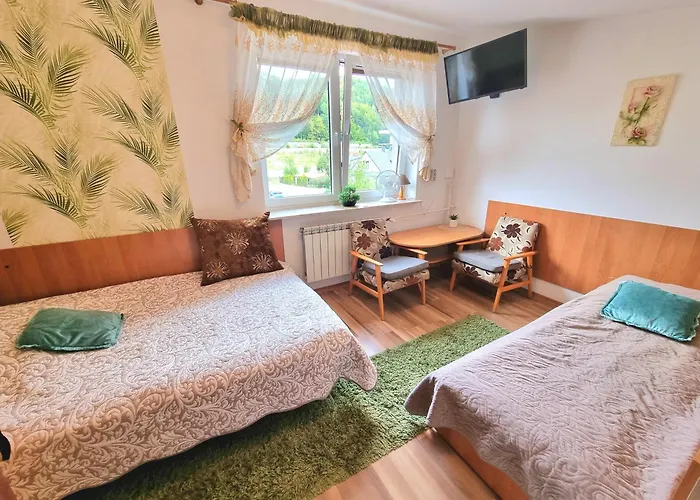 Kacperek W Centrum Willowa 4a * שצ'צ'ירק